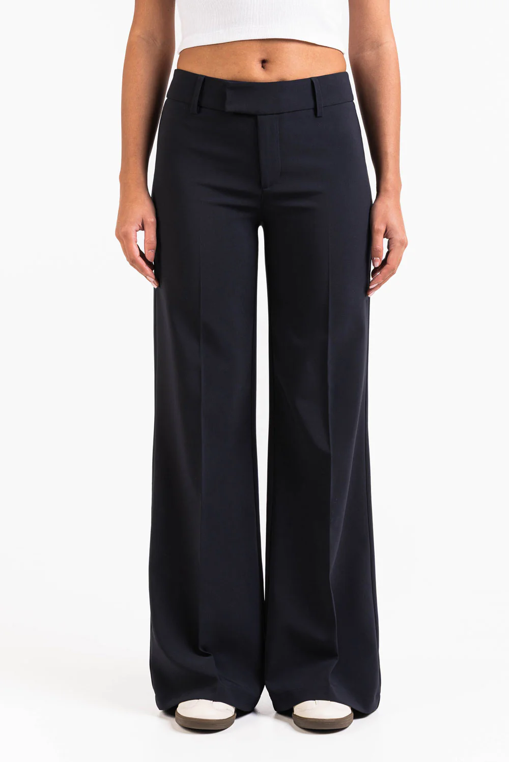 Ava 02Mid Flared Kostymbyxor - Navy