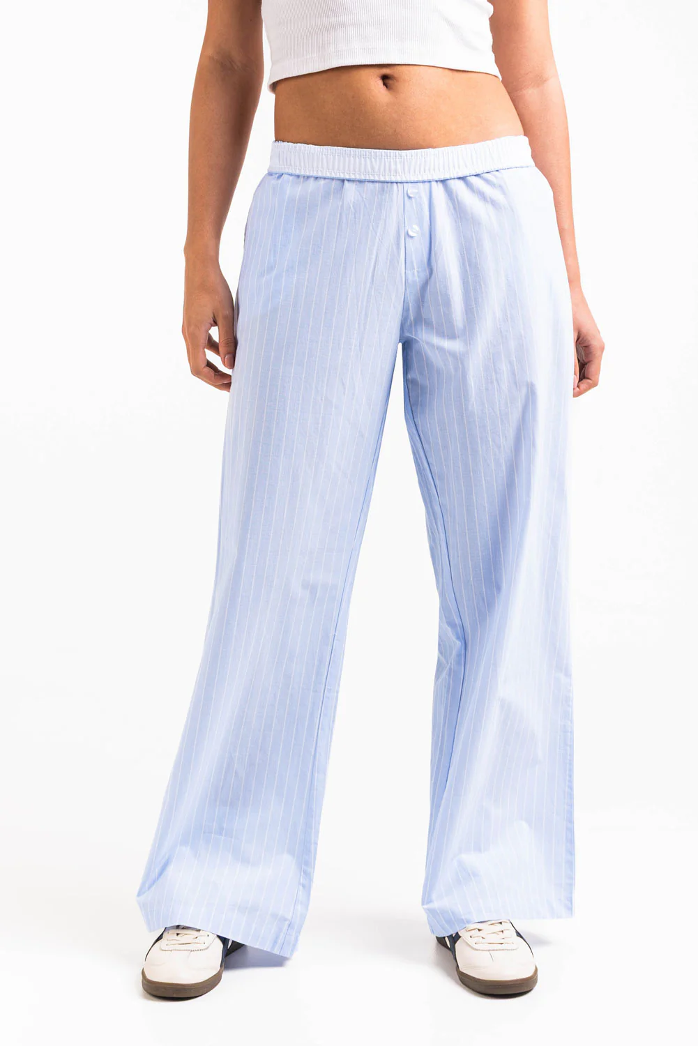 Mandy 01Mid Vida Loungebyxor - Light Blue Striped - Image 6