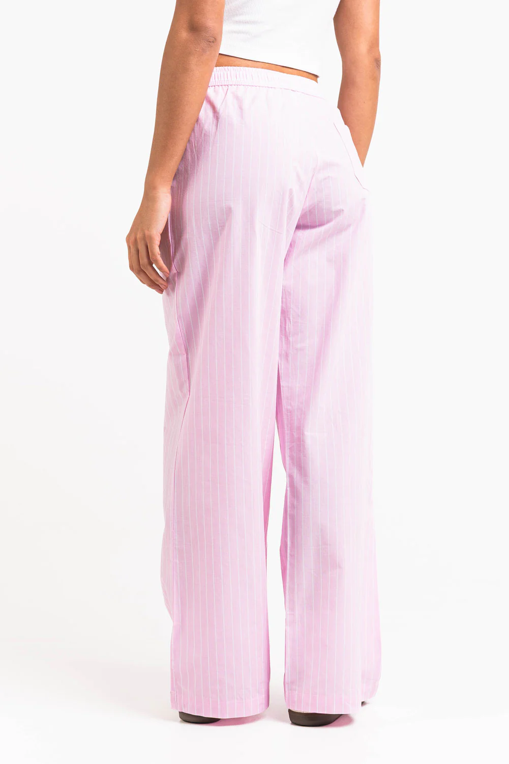 Mandy 01Mid Vida Loungebyxor - Light Pink Striped - Image 6