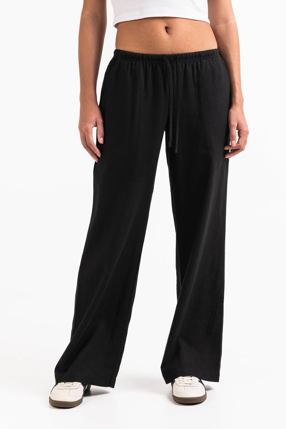 Mel 04Low Raka Linnebyxor - Black - Image 4