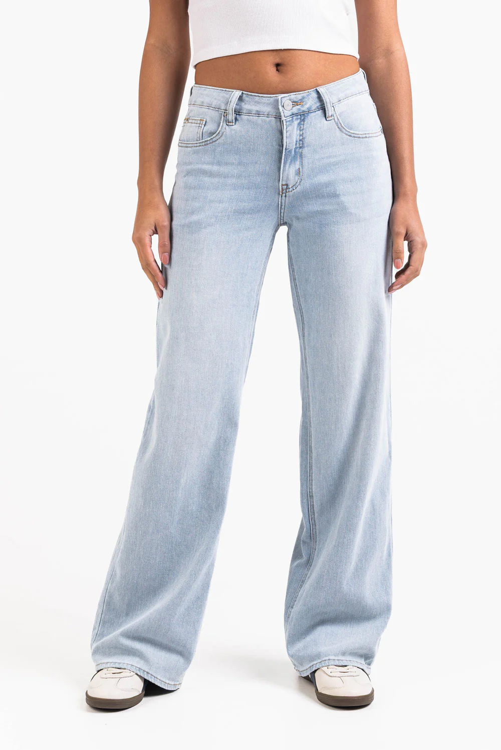 Mikka 03Mid Vida Jeans LightWeight - Bleach Blue