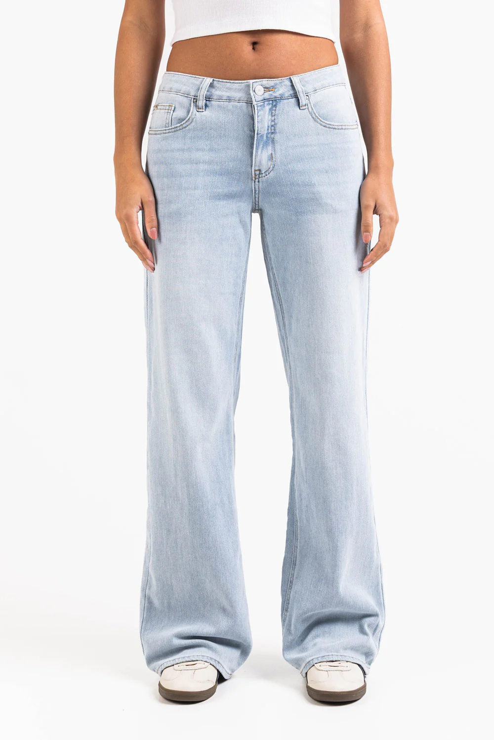 Mikka 03Mid Vida Jeans LightWeight - Bleach Blue - Image 4