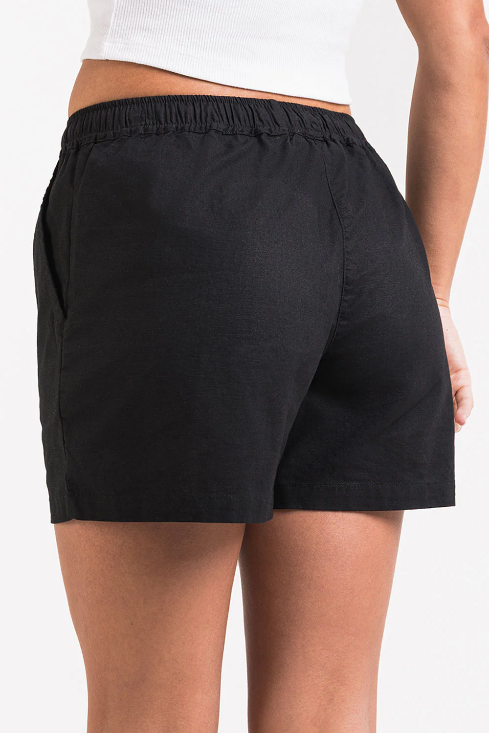 Mila 02Mid 12cm Linneshorts - Black - Image 5