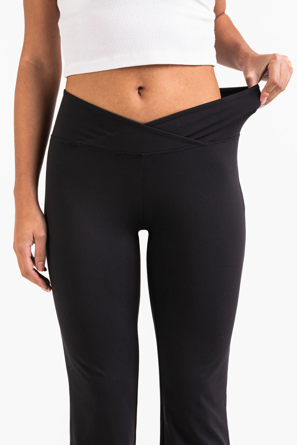 Siri 01Mid ActiveFlex Bootcut Byxor - Black - Image 4