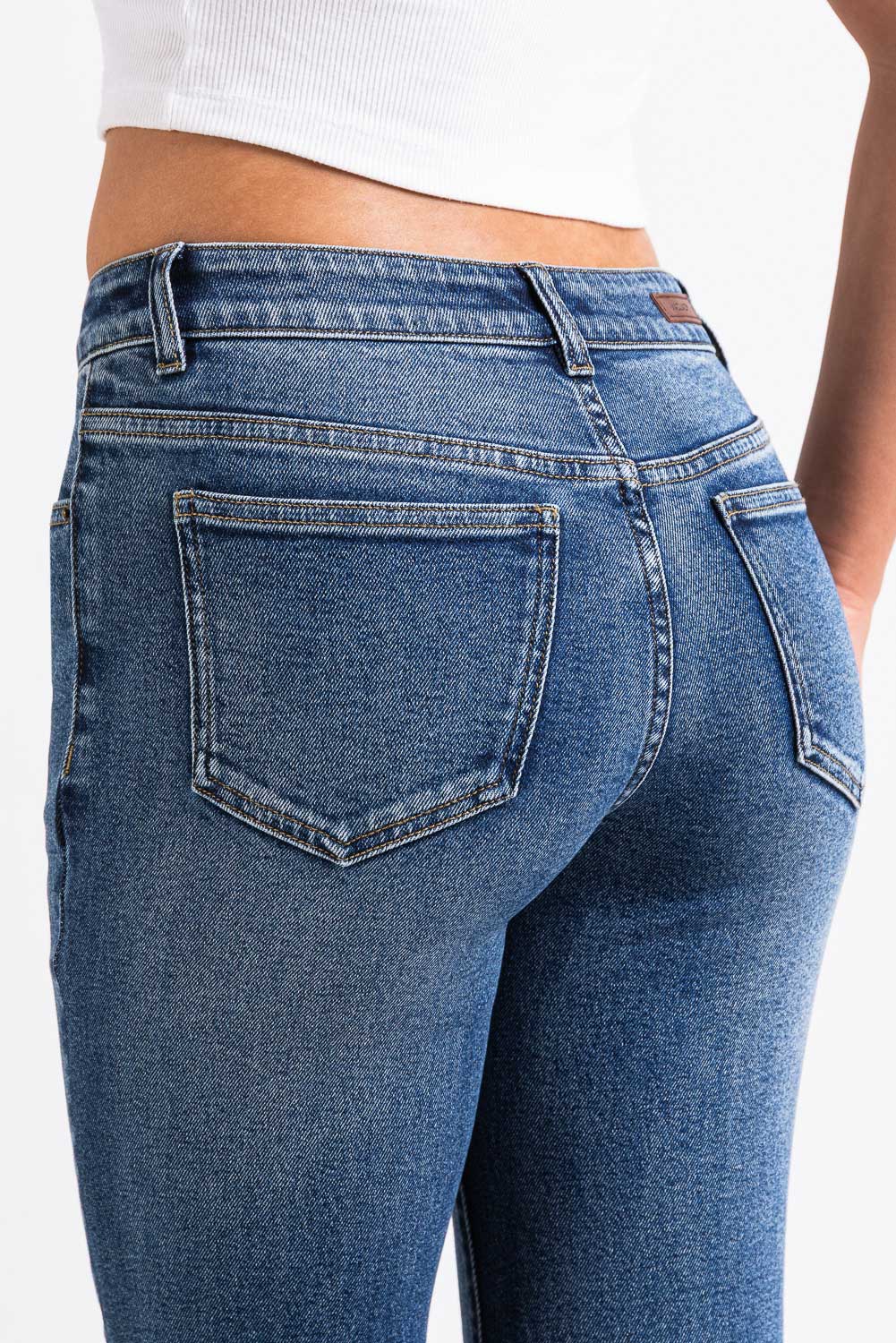 Taylor 02Mid Bootcut Jeans - Classic Blue - Image 5